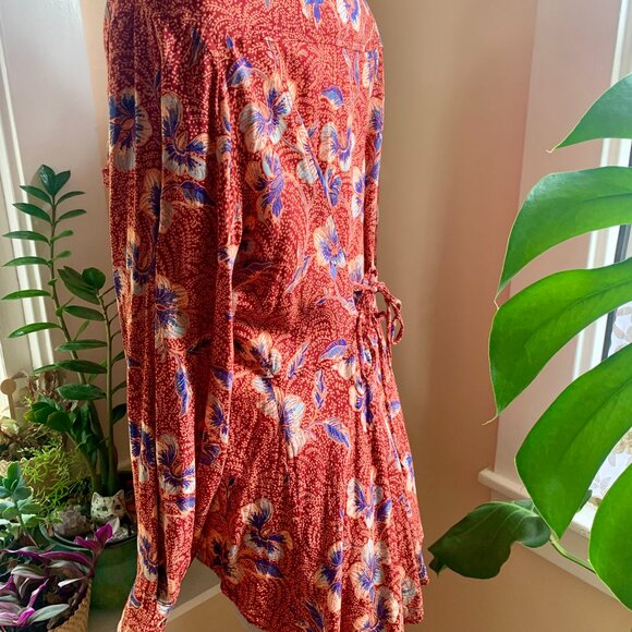 LOLA P. Sz L Floral Print Button Up Shirt Hi-Low Hem Lace Up Back Boho Western - Picture 3 of 6